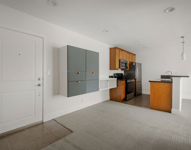 10982 Roebling Avenue - Photo Thumbnail 7