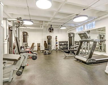 450 N Rossmore Avenue - Photo Thumbnail 8