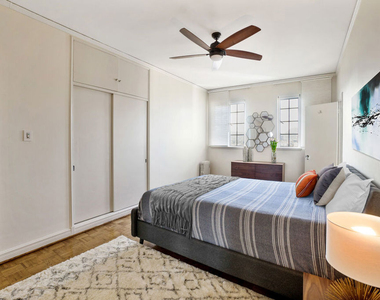 450 N Rossmore Avenue - Photo Thumbnail 7