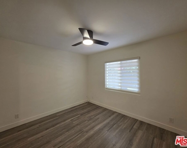 3707 S Canfield Avenue - Photo Thumbnail 27