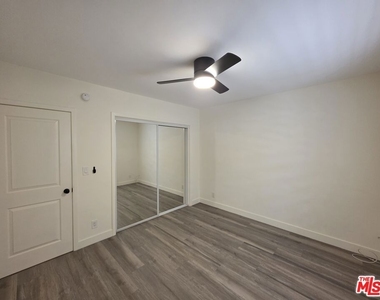 3707 S Canfield Avenue - Photo Thumbnail 32