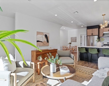 10825 Hartsook Street - Photo Thumbnail 5