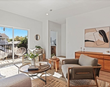 10825 Hartsook Street - Photo Thumbnail 6
