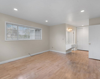 9631 Crystal View Drive - Photo Thumbnail 29