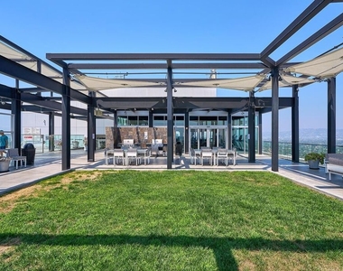 3810 Wilshire Boulevard - Photo Thumbnail 35