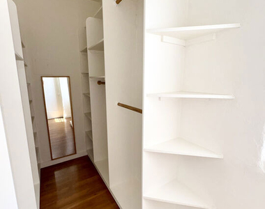 439 N Van Ness Avenue - Photo Thumbnail 5