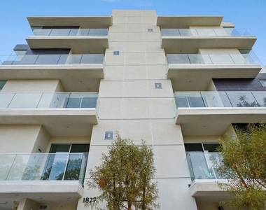 1827 Midvale Avenue - Photo Thumbnail 27