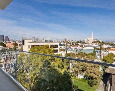 1827 Midvale Avenue - Photo Thumbnail 22