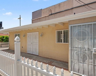 2153 Glendon Avenue - Photo Thumbnail 13