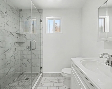 2153 Glendon Avenue - Photo Thumbnail 12