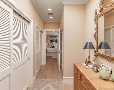 1185 Corsica Drive - Photo Thumbnail 11