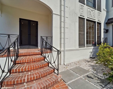 9116 W 3rd Street - Photo Thumbnail 22
