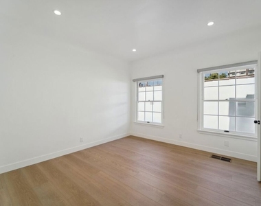 9116 W 3rd Street - Photo Thumbnail 24