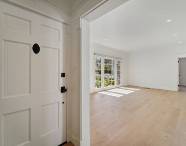 9116 W 3rd Street - Photo Thumbnail 4