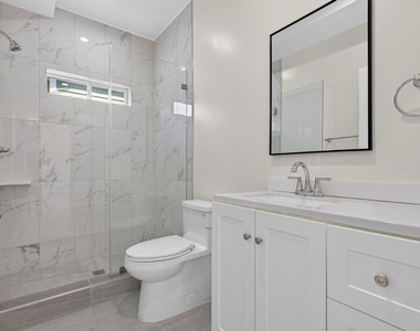 1809 N Avon Street - Photo Thumbnail 12
