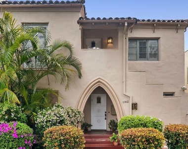 1142 S Clark Drive - Photo Thumbnail 17