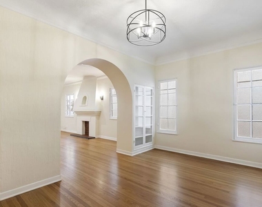 1142 S Clark Drive - Photo Thumbnail 6