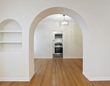 1142 S Clark Drive - Photo Thumbnail 4