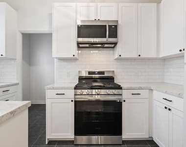 1142 S Clark Drive - Photo Thumbnail 7