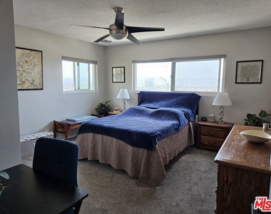 5652 Glenford Street - Photo Thumbnail 39