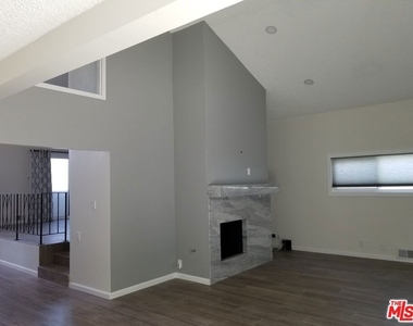 5652 Glenford Street - Photo Thumbnail 19