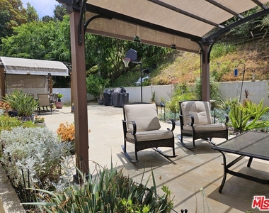 5652 Glenford Street - Photo Thumbnail 54