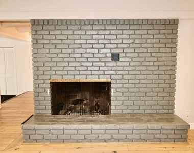 5415 Coldwater Canyon Avenue - Photo Thumbnail 5