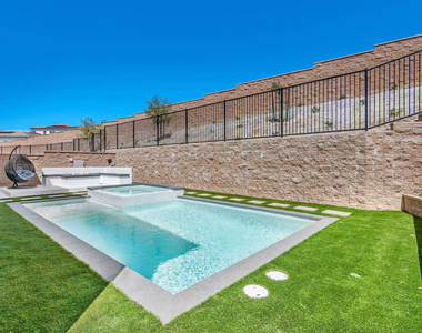 20601 W Overlook Court - Photo Thumbnail 36
