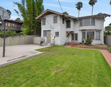2215 W 21st Street - Photo Thumbnail 55