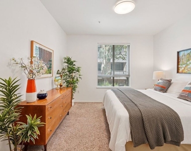 100 S Alameda Street - Photo Thumbnail 26