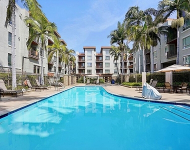 100 S Alameda Street - Photo Thumbnail 49