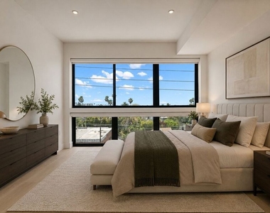 1808 Lincoln Boulevard - Photo Thumbnail 1