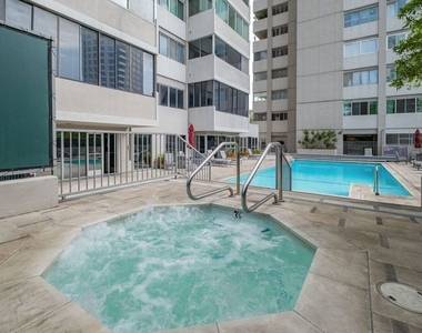 865 Comstock Avenue - Photo Thumbnail 22