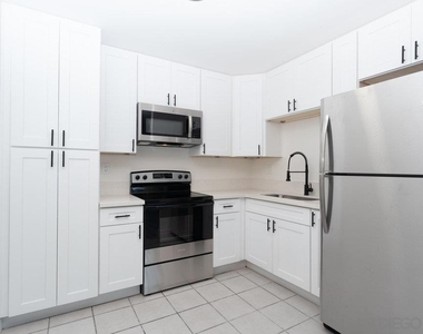 1642 C Ave - Photo Thumbnail 2