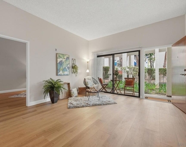 8320 Regents Rd. - Photo Thumbnail 5