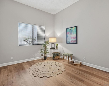 8320 Regents Rd. - Photo Thumbnail 13