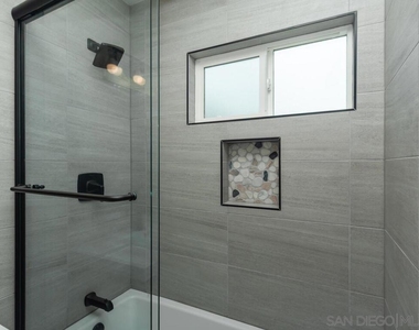 650 Colorado Ave - Photo Thumbnail 16