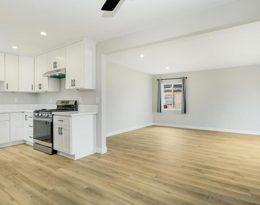 650 Colorado Ave - Photo Thumbnail 6