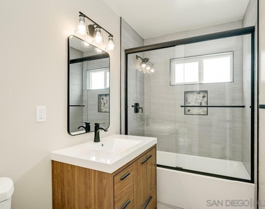 650 Colorado Ave - Photo Thumbnail 15