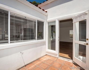 4734 Athos Way - Photo Thumbnail 15