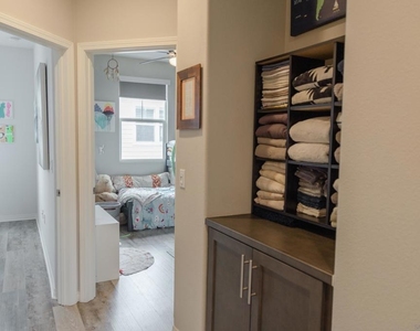 505 Lark Way - Photo Thumbnail 19