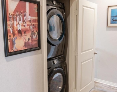 505 Lark Way - Photo Thumbnail 26
