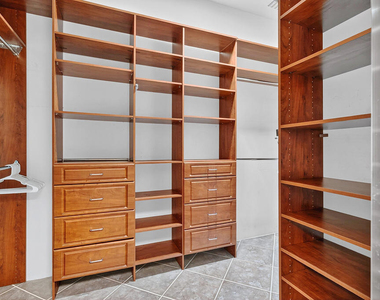83 N Kavenish Drive - Photo Thumbnail 18
