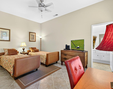83 N Kavenish Drive - Photo Thumbnail 19