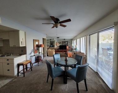 1100 E Amado Road - Photo Thumbnail 2