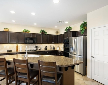 81462 Joshua Tree Court - Photo Thumbnail 14