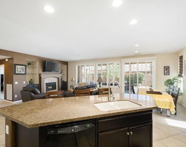 81462 Joshua Tree Court - Photo Thumbnail 16