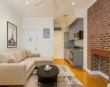 Avenue B - Photo Thumbnail 1