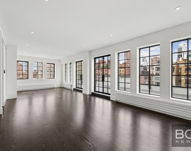 East 80th Street - Photo Thumbnail 1