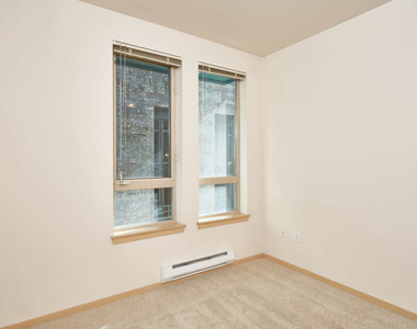 130 Harvard Avenue East - Photo Thumbnail 20